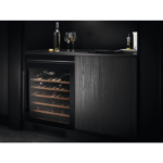 Integreeritav veinikülmik AEG AWUS052B5B