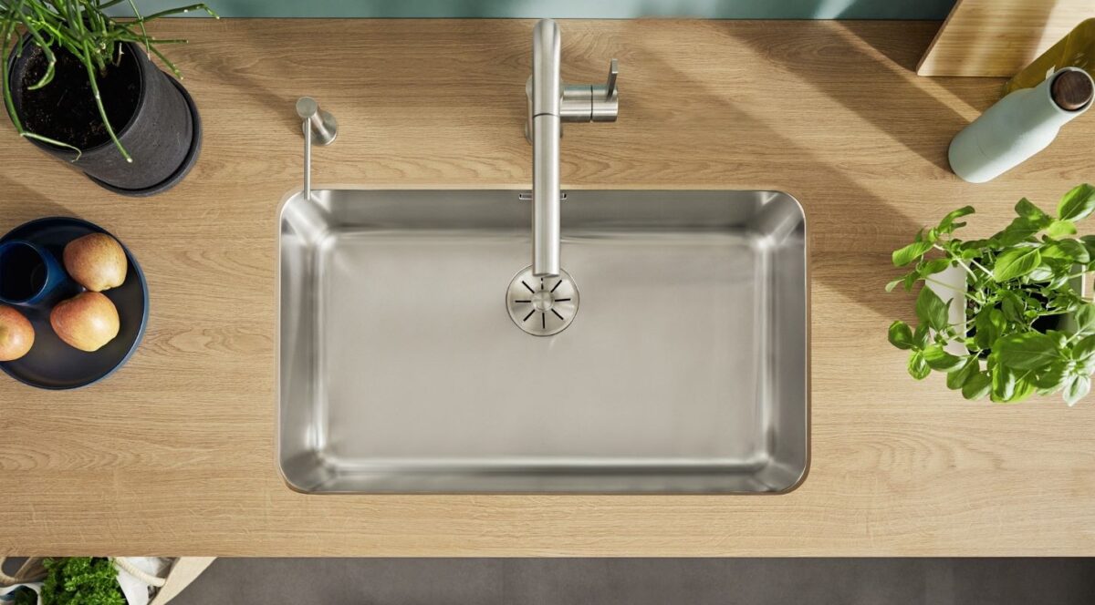 BLANCO SOLIS 700-U roostevaba valamu 526125