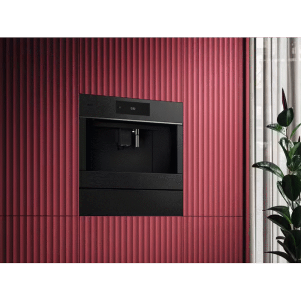 Integreeritav automaatne espressomasin AEG TC8NK7T